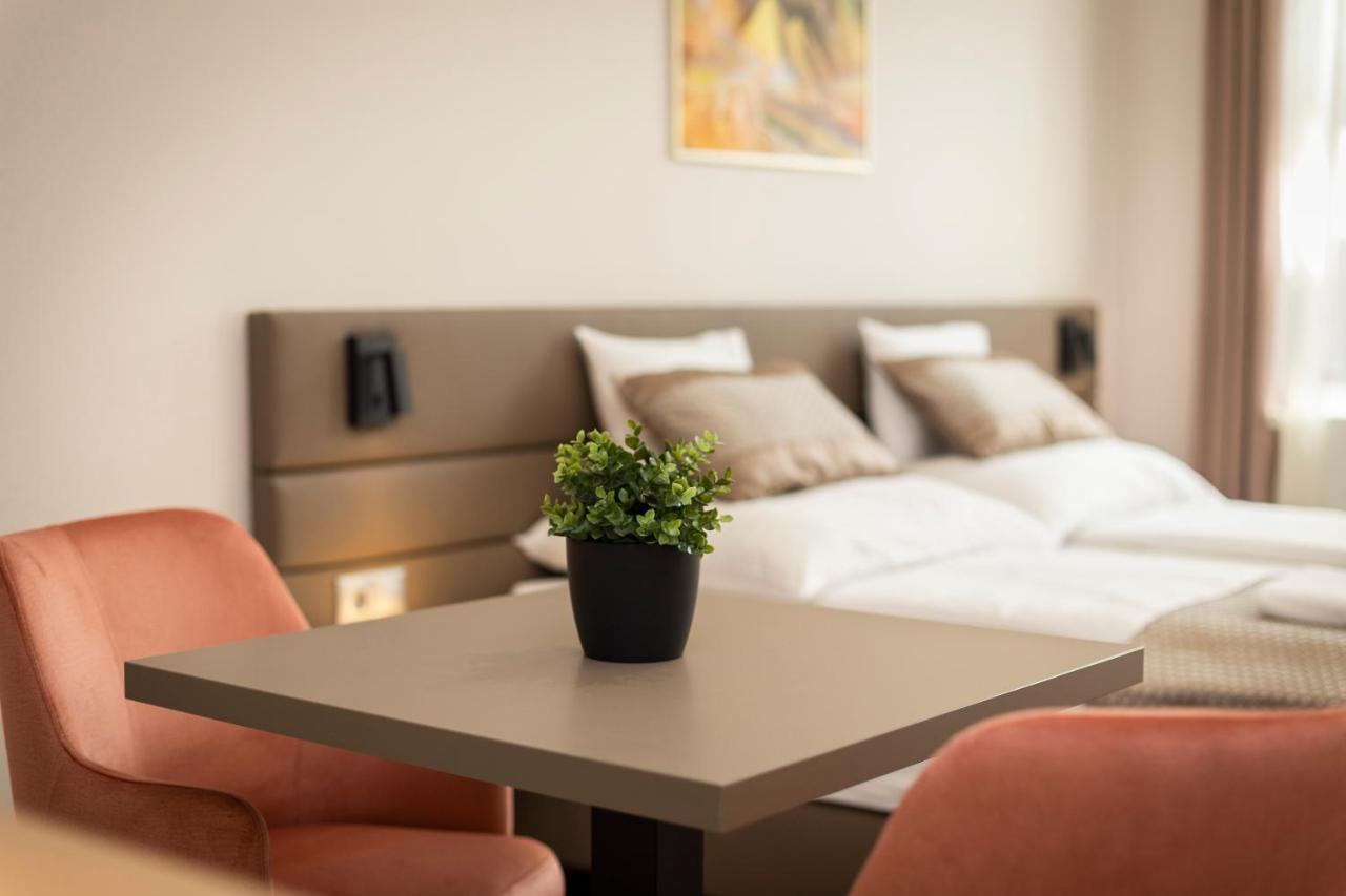 Végvár Spa Apartman Gyula Exterior foto