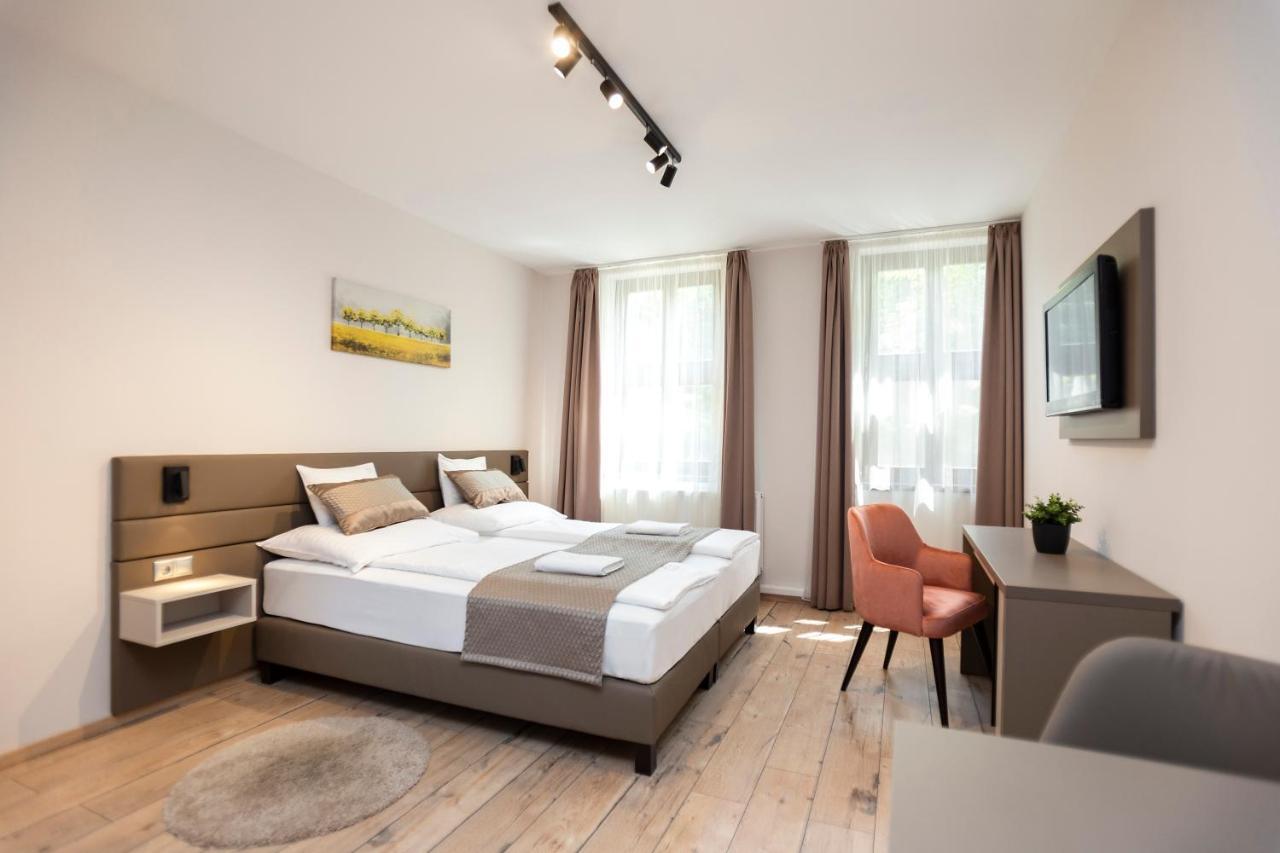 Végvár Spa Apartman Gyula Exterior foto