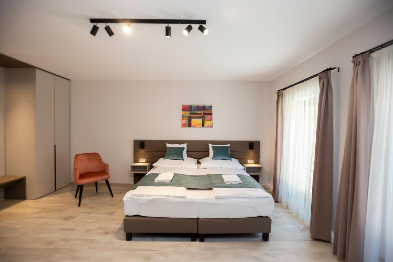 Végvár Spa Apartman Gyula Exterior foto