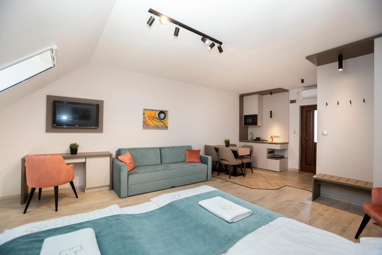 Végvár Spa Apartman Gyula Exterior foto