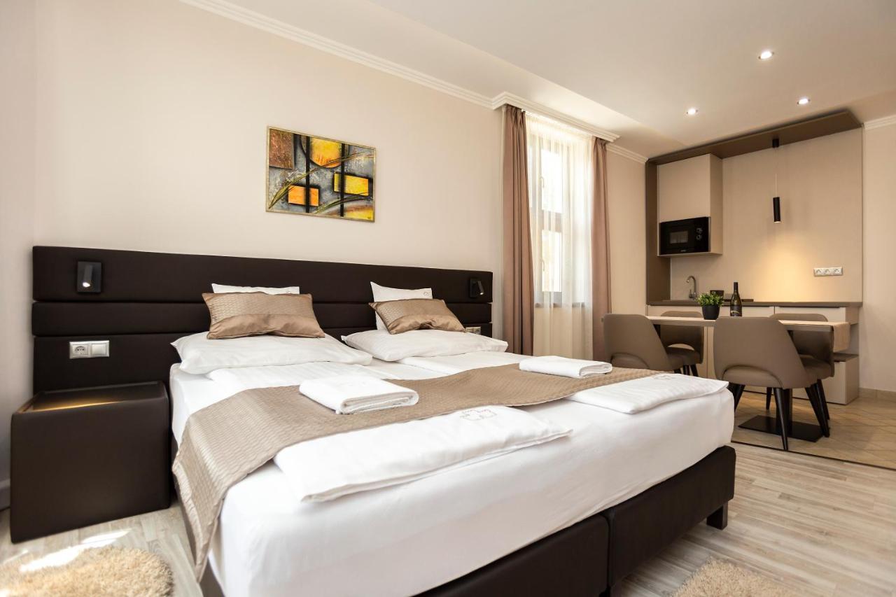 Végvár Spa Apartman Gyula Exterior foto