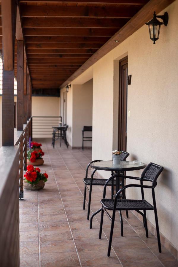 Végvár Spa Apartman Gyula Exterior foto