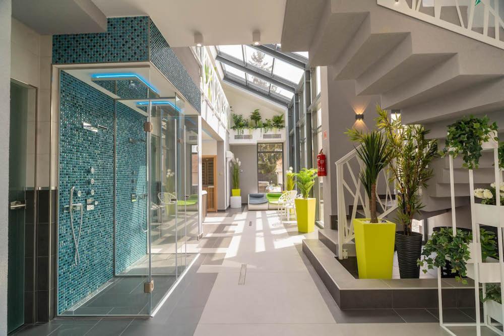 Végvár Spa Apartman Gyula Exterior foto